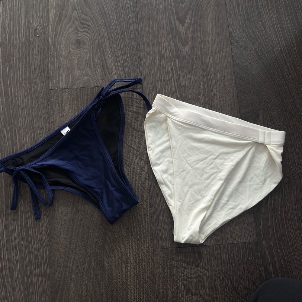 Bikini bottoms